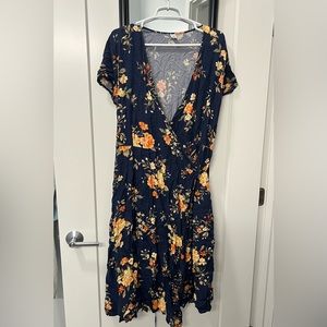 Old Navy Wrap Maxi Dress Floral